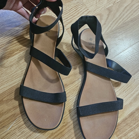 Call It Spring size 10 sandals - Picture 3 of 4